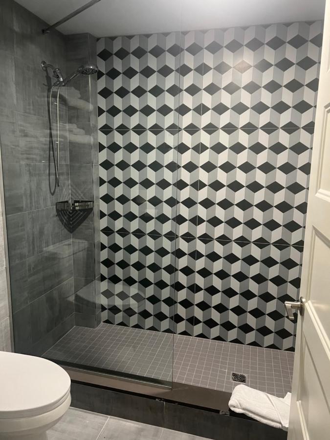 Complexe Dix80 Motel Mont-Laurier Eksteriør billede